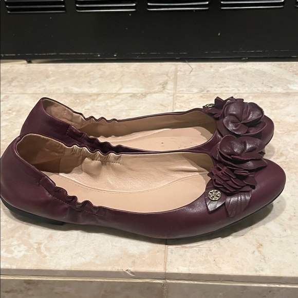 Tory Burch Burgundy Flats with Floral Accent - Picture 3 of 8